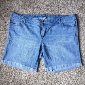 Old Navy Plus Denim Bermuda Shorts 26W